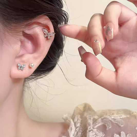 蝶のきらめき真珠のセットのピアス女性高級感ある装飾品